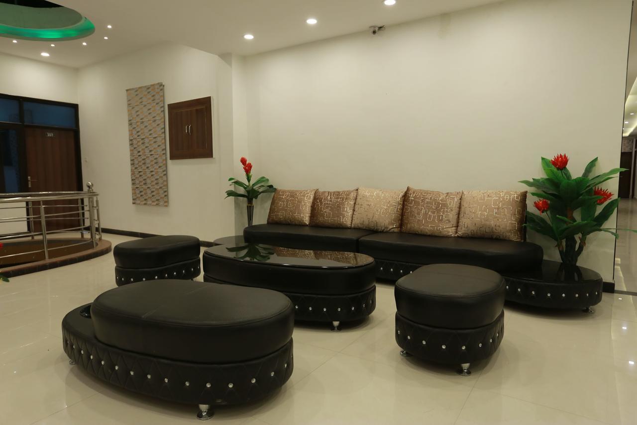 Oyo 8837 Hotel Surya Galaxy Kanpur Dış mekan fotoğraf