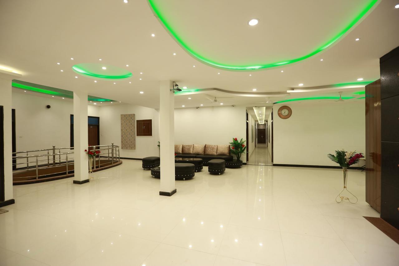 Oyo 8837 Hotel Surya Galaxy Kanpur Dış mekan fotoğraf