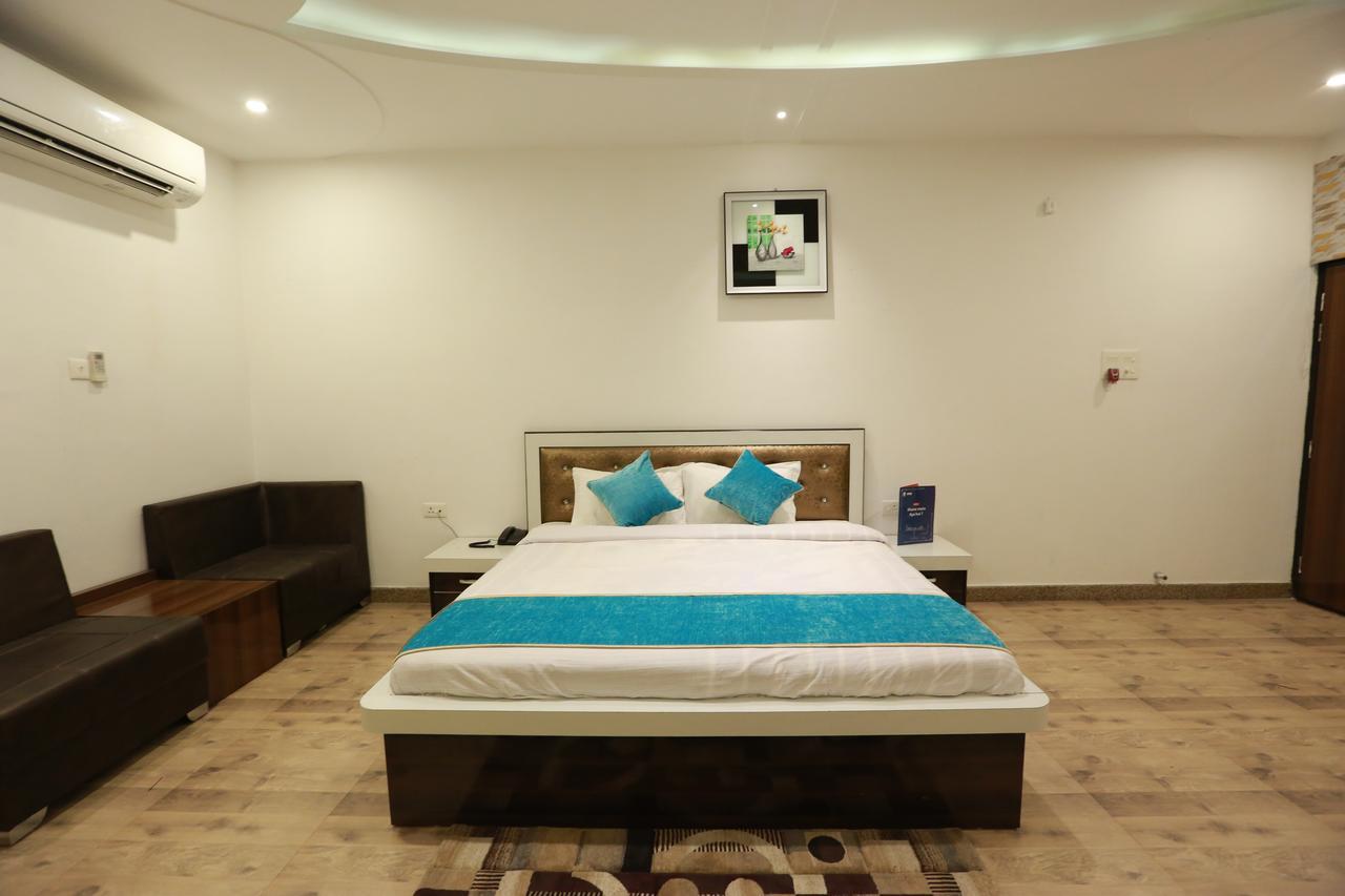 Oyo 8837 Hotel Surya Galaxy Kanpur Dış mekan fotoğraf