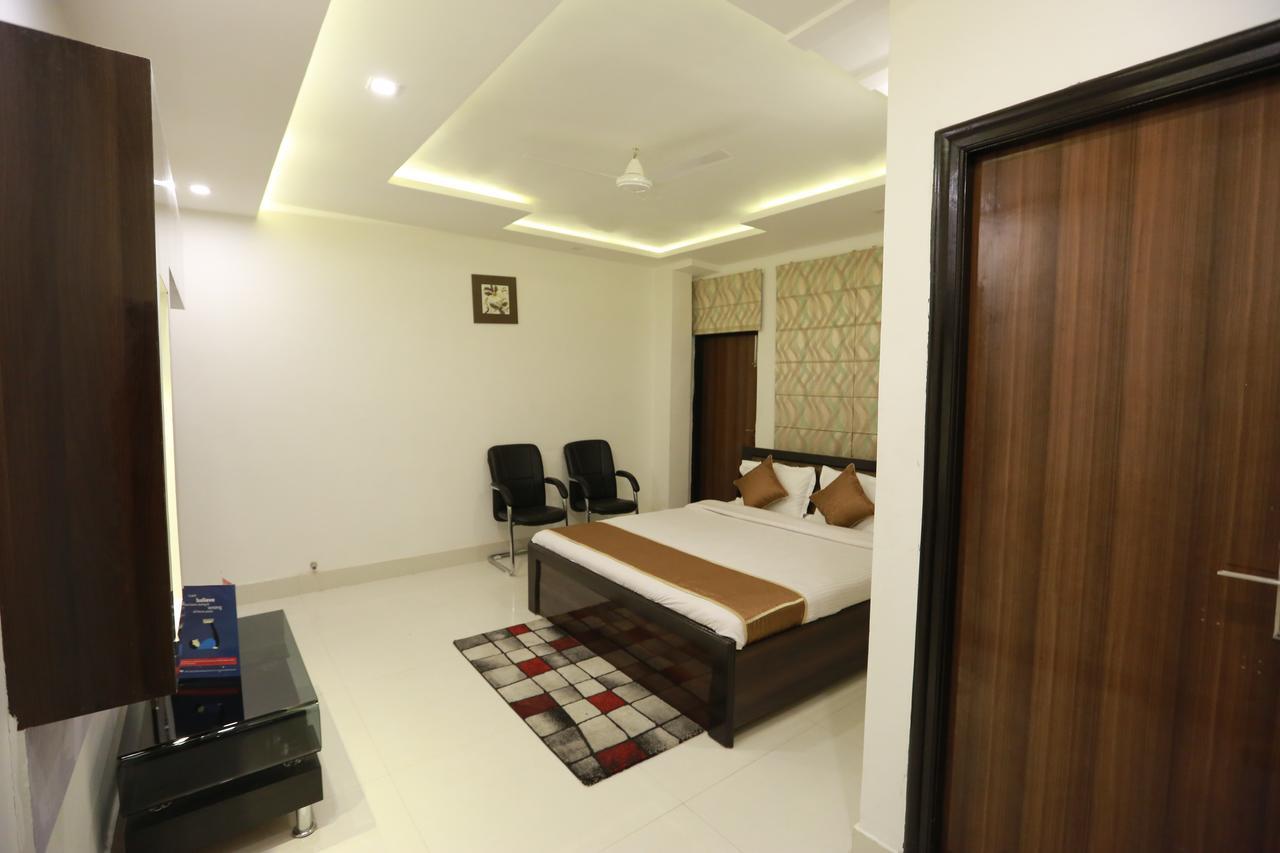 Oyo 8837 Hotel Surya Galaxy Kanpur Dış mekan fotoğraf