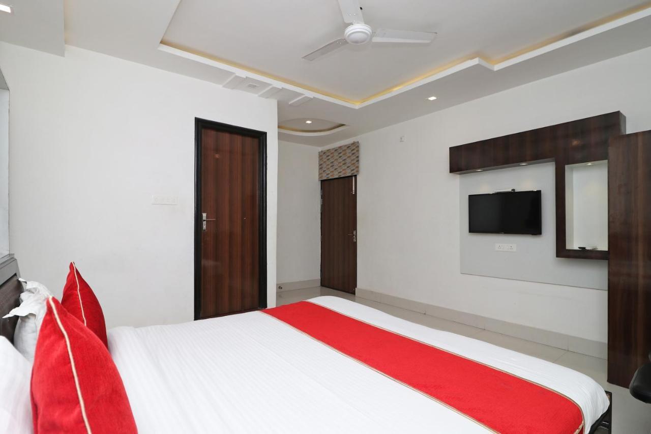 Oyo 8837 Hotel Surya Galaxy Kanpur Dış mekan fotoğraf